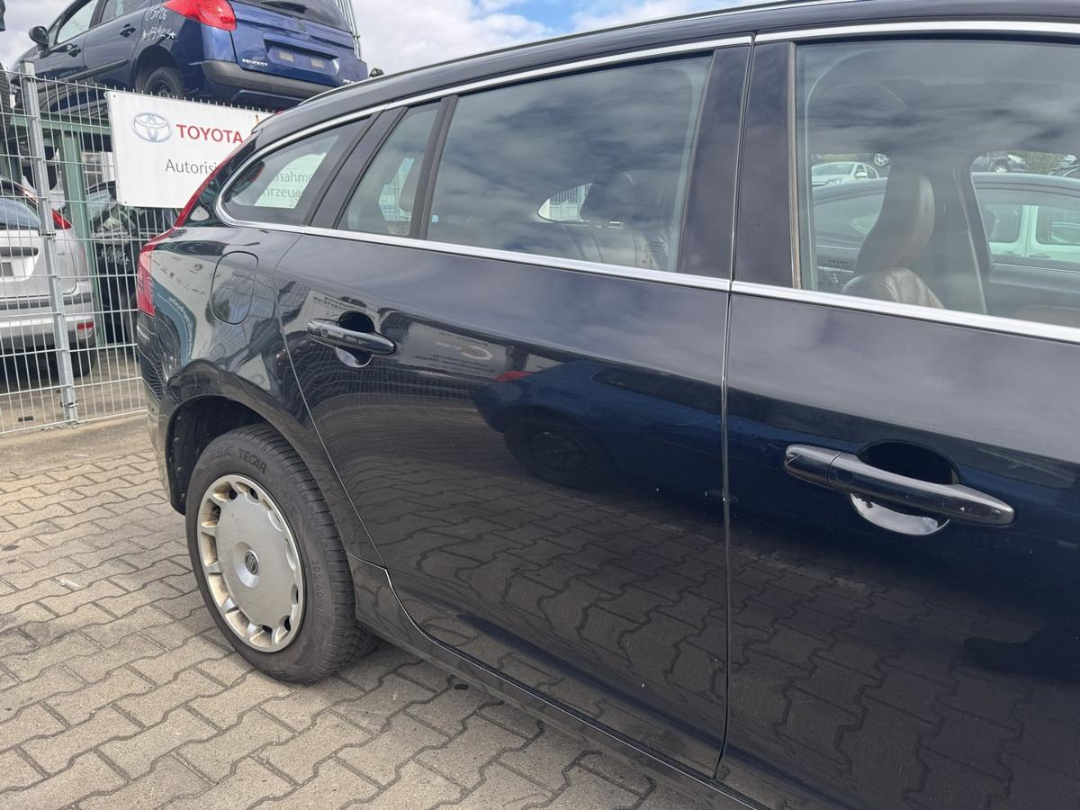 Volvo V60 original T&uuml;r hinten rechts 01900 Black Stone Rohbau Bj.2011